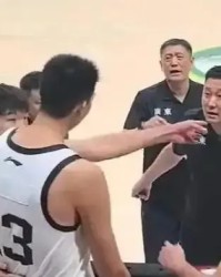 星空体育资讯-不只是徐昕，常规赛MVP也曾遭杜锋轻视？打全运会地位不如王睿泽|贺希宁|广东|胡明轩|赵睿|徐杰_新浪体育_新浪新闻